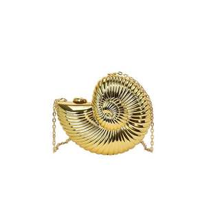 Kalp Şeklinde El Çantası, Kadınlar İçin Kristal Taşlı Abiye Çantası, Altın Kristal El Çantası - Product Image 3