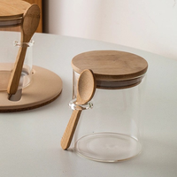 Organisateur de rangement de cuisine au design moderne, bocaux en verre avec couvercles en bambou, récipients à épices et à café pour le stockage des aliments