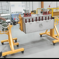 Table d'assemblage à deux panneaux sur mesure pour armoire électrique industrielle – Fournisseur d'équipements de poste de travail de fabrication