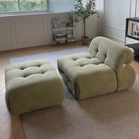 Grand canapé en cachemire à dents d'acier vert crème pour petits appartements, salon, design unique, Hippo, trois places, personnalisable