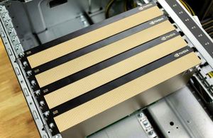 Servidor en Rack HPE DL380a Gen12 4U, GPU LLM, Supercomputación de Inferencia Distribuida, CPU 6530P, 1TB DDR5, 64Gb FC, 25Gb, Gran Stock Disponible - Product Image 4