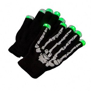 Gants de fête lumineux à LED en forme de doigts de squelette pour Halloween, pour une utilisation en extérieur - Product Image 4