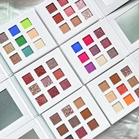 Palette de fards à paupières pressés multichromes 9 couleurs hautement pigmentés, effet glamour, personnalisable en gros avec marque privée