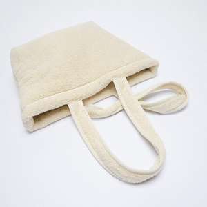 Vente en gros 2021 Logo personnalisé <span class=keywords><strong>Tissu</strong></span> éponge <span class=keywords><strong>doux</strong></span> Eco Sacs en <span class=keywords><strong>tissu</strong></span> éponge Sac à main Fourre-tout - Product Image 4