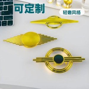 Accessoires de quincaillerie pour meubles, pièces décoratives en plastique or et argent pour canapé et chaise, style luxe léger, design simple - Product Image 1
