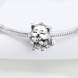 Nuevo colgante de cuentas con diseño de gatito de dibujos animados comiendo pescado, diseño original, lujo discreto, moderno y versátil - Product Image 2