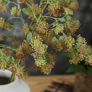 Ramas de Bayas Artificiales Realistas al por Mayor, Tallos de Musgo Sintético para Decoración Floral Silvestre en Hogares, Hoteles y Bodas - Product Image 3