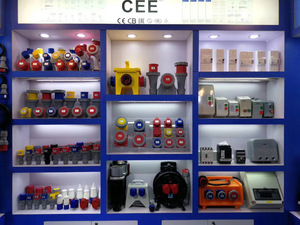 CEE IP67 3pin 110V Ổ Cắm Điện Ổ Cắm Màu Vàng Công Nghiệp Ổ Cắm 125a - Product Image 3