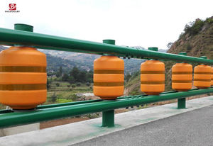 Barrera de choque de carretera al por mayor 2025 Barrera de rodillos Barandilla de carretera Seguridad vial usada - Product Image 2