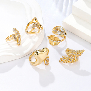 NYH 패션 18K 금도금 지르콘 오픈 링 조절 가능한 큰 하트 모양 지르콘 반지 (남녀공용) - Product Image 1