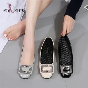 Daily wear fancy ladies beautiful flat shoes with square buckle for women and ladies
