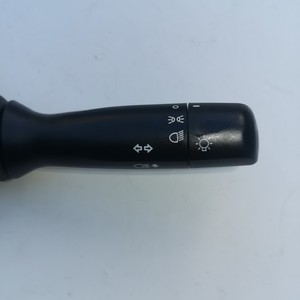 Interruptor Combinado de Señal de Giro y Faro Delantero para Automóvil 841400K051 para Toyota Hilux Vios Yaris Ino, Pieza de Repuesto Nueva de Plástico - Product Image 1