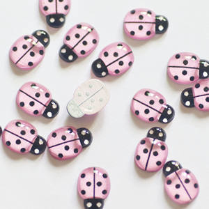 Resina 9mm*13mm Mini Lindo Escarabajo Rojo Cabujón Plano con Diamantes de Imitación 60 piezas para DIY, Decoración de Scrapbook, Figuritas de Cristal para el Hogar y Manualidades - Product Image 4