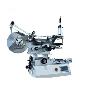 Machine d'étiquetage semi-automatique haute précision pour les petites et moyennes entreprises - Product Image 1