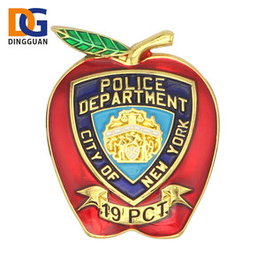Tùy chỉnh chất lượng cao kim loại huy hiệu <span class=keywords><strong>pin</strong></span>, men cứng mềm men cá nhân <span class=keywords><strong>pin</strong></span> huy hiệu - Product Image 2