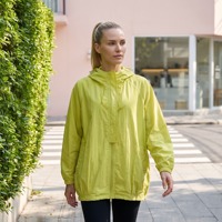 Veste de protection solaire à capuche vert lime pour femmes, 100% polyester, fermeture éclair intégrale, fabricant OEM ODM, vente en gros d'usine