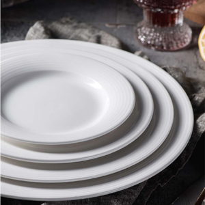 Elegante Plato de Cerámica Blanca con Borde Acanalado, Varios Tamaños, para Pasta, Carne, Ensalada, Cocina Occidental, Uso Doméstico y en Restaurantes - Product Image 4