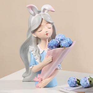 Vaso Artistico in Resina Alice Girl per Decorazione Casa, Ornamento per Composizioni Floreali, Mobile TV e Tavolo da Soggiorno - Product Image 4