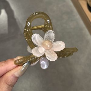 The new Korean <b>style</b> temperament all-match medium cherry blossom flower hairpin female back of the <b>head</b> grab clip headdress - Product Image 4