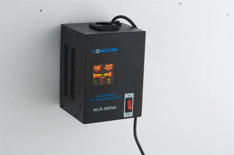 سعر جيد 10kva 20kva أجهزة كهربائية مثبت على الحائط منظم جهد لمكيف الهواء