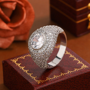 Anello Unisex in Ottone Placcato Platino con Zirconi <span class=keywords><strong>Micro</strong></span>-Pavé, Forma Geometrica, Stile Hip Hop, Gioiello Regalo per Feste, Certificato CNAS, Vendita all'Ingrosso - Product Image 4