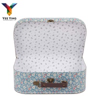 Vente en gros d'emballage en papier kraft pour impression de formes de maison Boîte-cadeau en papier kraft pour impression personnalisée
