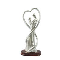 Sculpture moderne Décoration intérieure Amoureux Câlin Couple Statue Résine Art Artisanat Mariage Saint Valentin Cadeau d'anniversaire