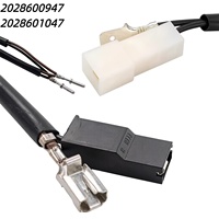 2028600947 2028601047 Juego de boquillas de limpiaparabrisas izquierda y derecha para Mercedes Benz Clase C W202 C280 1994-2000