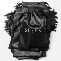 Pochette cadeau en satin de haute qualité avec cordon de serrage Sac à poussière en soie réutilisable pour l'emballage de bijoux et de vêtements