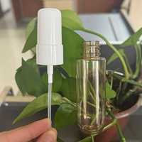 Flacon de parfum pour le corps en plastique PET de 30 ml et 40 ml, couleur personnalisée, pour huiles essentielles, avec pulvérisateur à pompe et joint d'étanchéité