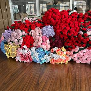 DaiRui Couverture Premium Handmade Rose Bouquet Cozy Floral Knit Wrap Muguet Styled Prêt à expédier Idée cadeau - Product Image 1