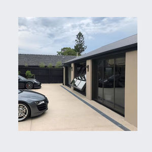 Portes de <span class=keywords><strong>garage</strong></span> modernes personnalisées inclinables une pièce <span class=keywords><strong>porte</strong></span> de <span class=keywords><strong>garage</strong></span> en bois isolée <span class=keywords><strong>motorisée</strong></span> - Product Image 3