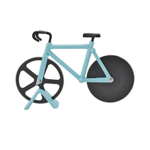 Scooter-Shaped Novelty Pizza Cutter - Fun Kitchen Tool With 2 Rolling Wheels