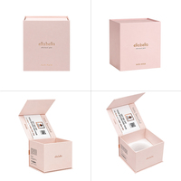 Coffret Cadeau Masque Capillaire Rose Pâle Haut de Gamme en Carton Rigide Personnalisé avec Fermeture Magnétique, Doublure Éponge et QR Code Intégré Écologique