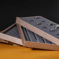 Plateau de présentation de bijoux, plateau pour anneaux, fabrication artisanale, collier, boucles d'oreilles, plateau d'inspection, diamant en vrac, pendentif, comptoir de bijouterie