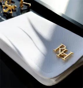Aimgal珠宝低最小起订量定制18k镀金不锈钢法国袖扣结婚礼物无光泽防水