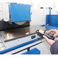 Rectifieuse de surface hydraulique à déplacement automatique à colonne PLC CNC SG60160CNC