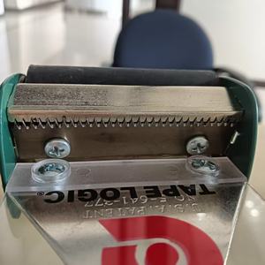 Dispenser per Nastro Adesivo Achem SL-3398 Verde da 3 Pollici per Sigillatura Scatole, Spedizioni e Traslochi - Product Image 6