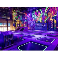 Parc de trampoline commercial personnalisé en Inde Pokiddo 1200SQM pour aire de jeux intérieure