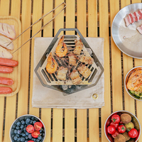 Vente en gros de mini grils de barbecue à charbon de bois portables pour le camping en plein air mini barbecue en acier inoxydable 304