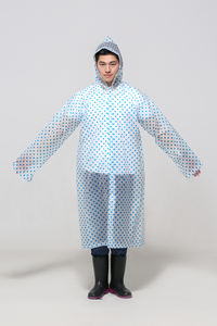 <span class=keywords><strong>Chubasquero</strong></span> de <span class=keywords><strong>lunares</strong></span> largo no desechable impermeable de PEVA para hombres y mujeres, moda de tres colores para excursiones al aire libre, equipo de lluvia para adultos - Product Image 2