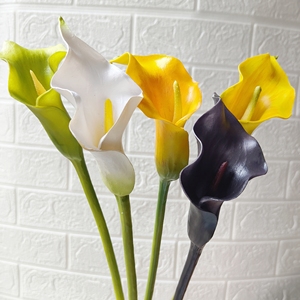 Vente en gros de grandes fleurs artificielles en PU de 65 cm, <span class=keywords><strong>lys</strong></span> blancs pour la décoration du salon, mariage, extérieur, <span class=keywords><strong>lys</strong></span> noirs et oranges - Product Image 2