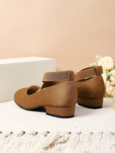 Nouvelles Chaussures de Cérémonie pour Filles, Style Rétro, en Daim, à Talons Carrés, avec Lacets Croisés, pour Enfants - Product Image 5