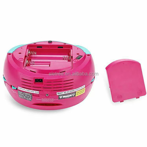 <span class=keywords><strong>Meilleur</strong></span> écran couleur numérique <span class=keywords><strong>portable</strong></span> <span class=keywords><strong>Radio</strong></span> rétro sans fil et lecteur <span class=keywords><strong>CD</strong></span> Lecteur <span class=keywords><strong>CD</strong></span> <span class=keywords><strong>portable</strong></span> avec écouteurs - Product Image 5