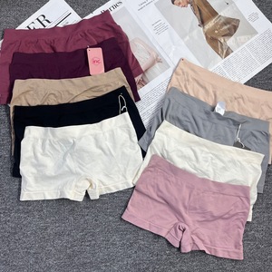Lotes pequeños de excedentes de pedidos europeos y americanos: Bragas bóxer de mujer de cintura alta/baja, sin costuras, de nailon y algodón, efecto adelgazante. - Product Image 2
