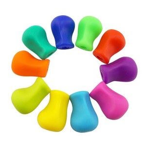 Poignée de crayon en silicone souple, correcteur de posture ergonomique pour l'écriture des enfants, des élèves et des élèves de maternelle, aide à l'écriture, plusieurs couleurs - Product Image 1