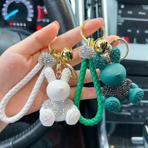 Lindo Colgante de Conejo de Resina con Diamantes de Imitación y Cristales, Estilo Dibujos Animados, para Bolso, Llavero de Coche, Llavero de Juguete, Colgante de Conejo con Cristales para Collar - Product Image 4