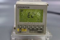 Compteur numérique H7CR-B-500 100-240VAC 50/60Hz
