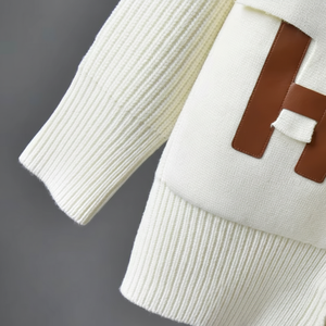 Cardigan en tricot uni pour femmes, hiver 2025, nouveau, ample, décontracté, col en V, manches longues, pull-over, 220g, en stock, marque personnalisée - Product Image 1