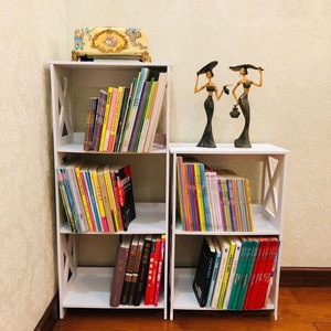 Scaffale portaoggetti multifunzionale da comodino in PVC e legno, semplice scaffale combinabile per libri e oggetti - Product Image 1
